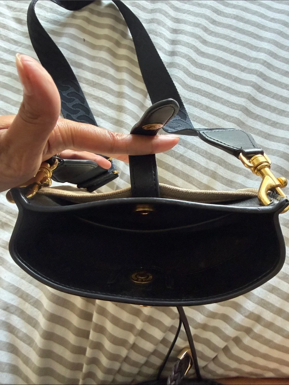 Rebecca Minkoff Megan Small Feed Bag